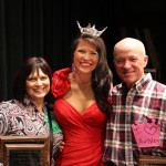 Miss SAU with parents